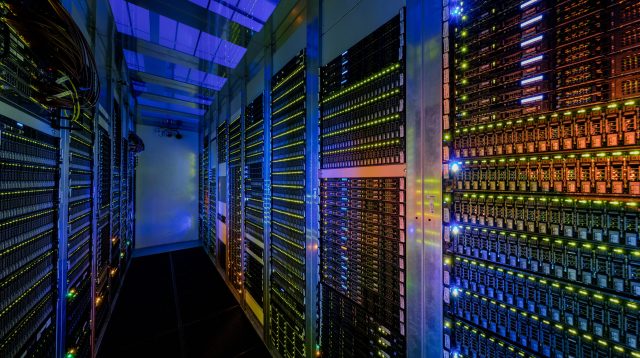 Ein Ionos Serverraum im Baden Airpark in Rheinmünster, Deutschland