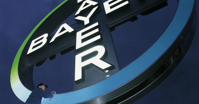 Das Bayer-Kreuz am Flughafen Köln-Bonn
