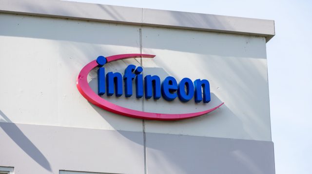 Infineon-Schild am Hauptsitz im Silicon Valley