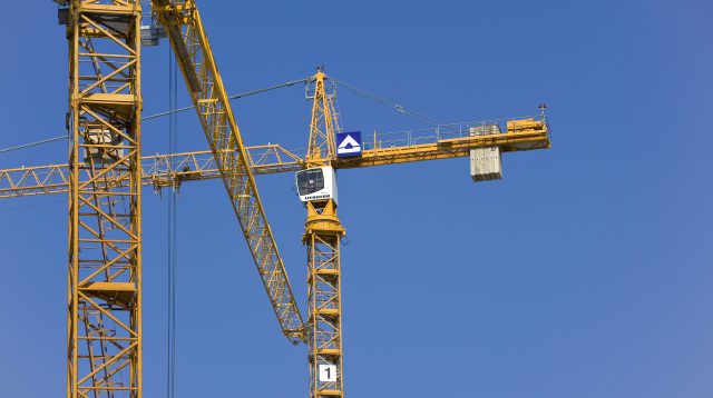 Kurznachrichten zu Hochtief, Medios, L’Oréal, PayPal