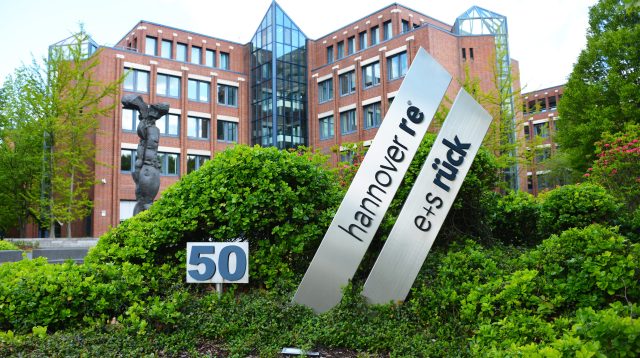 Hannover Rück trotzt Großschäden