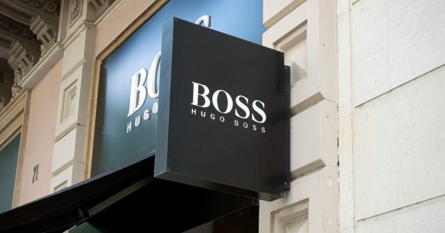 Hugo Boss Ladenschild an einer Hauswand