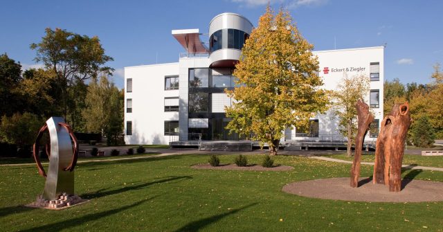 Eckert & Ziegler SE Konzernzentrale in Berlin-Buch, Deutschland