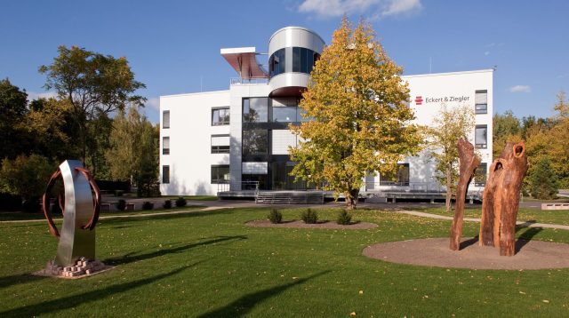 Eckert & Ziegler SE Konzernzentrale in Berlin-Buch, Deutschland