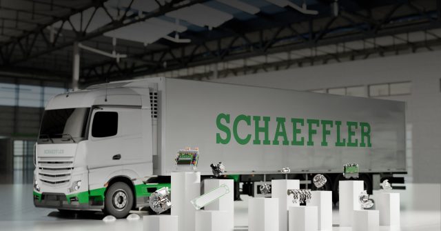 LKW mit Schaeffler-Schriftzug