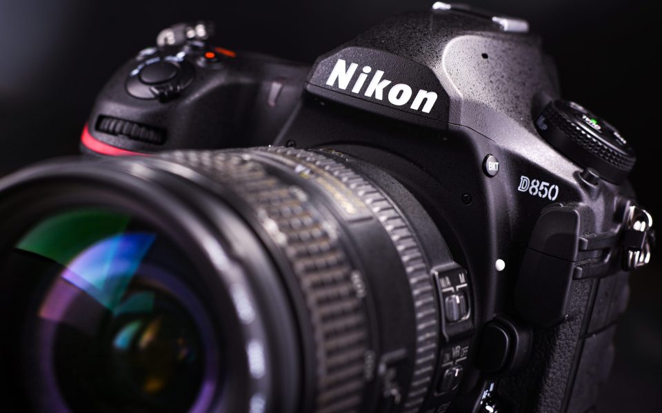 Nikon, japanischer Hersteller mit Sitz in Tokio