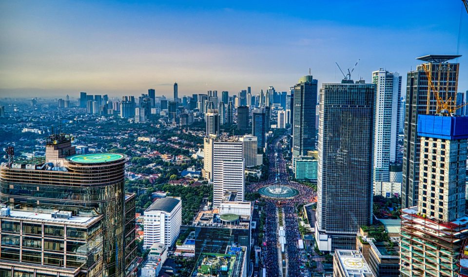 Blick auf Indonesiens Hauptstadt Jakarta