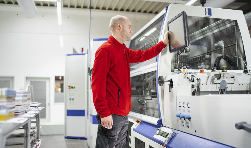 CEWE Buchfertigungsstraße