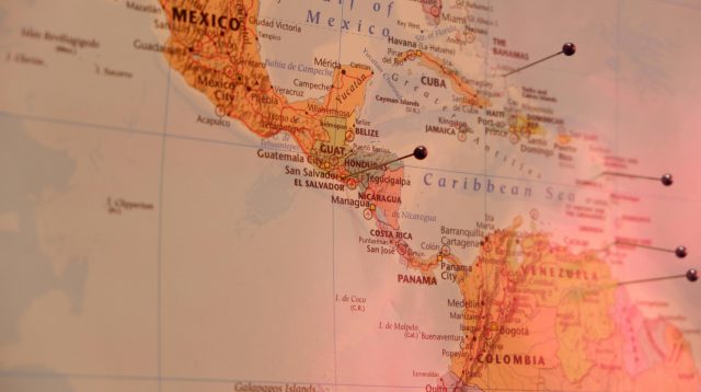 Lateinamerika auf einer Weltkarte