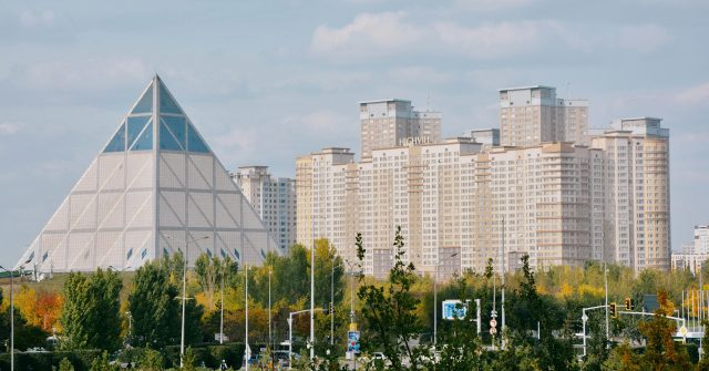 Pyramide des Friedens und der Eintracht in Astana, Kasachstan