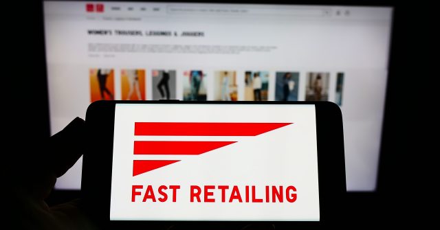 Fast Retailing-Logo