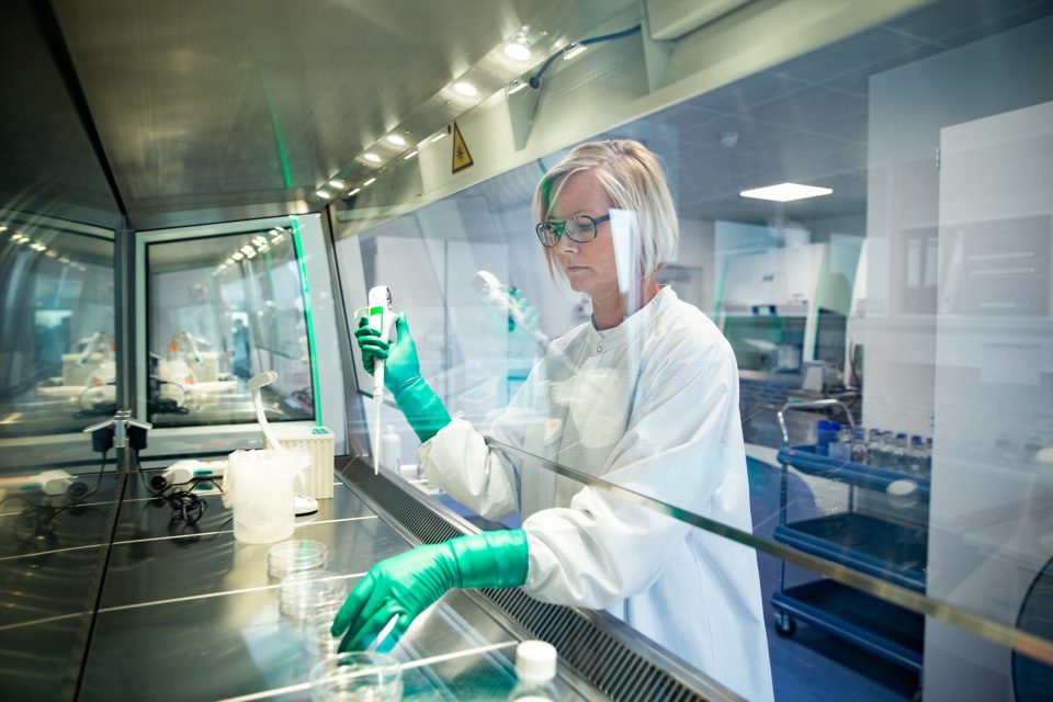 Medikamentenproduktion in Hochrein-Laboren