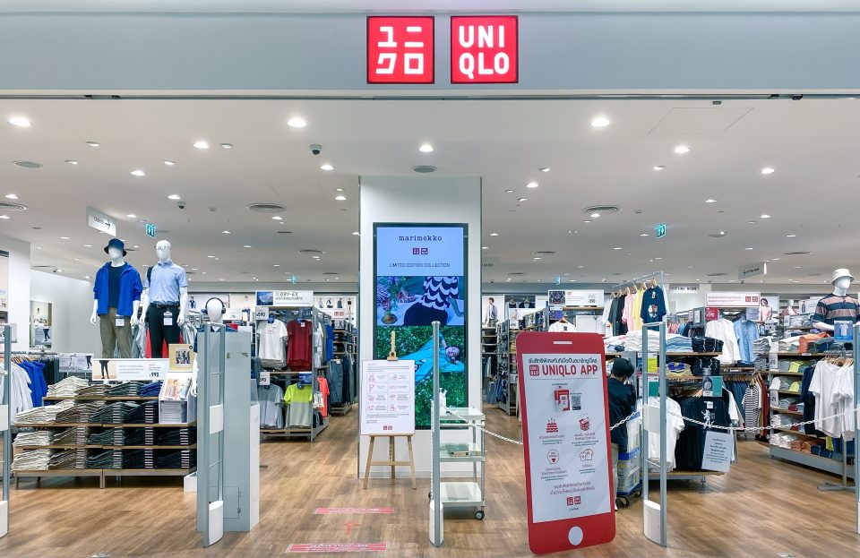 Fast Retailing ist vor allem für ihre Marke Uniqlo bekannt
