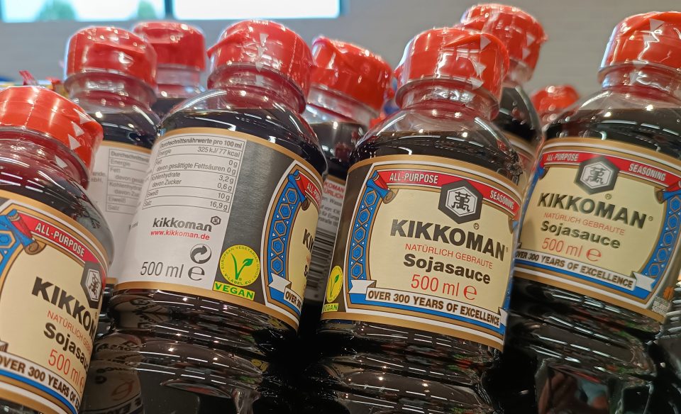 Kikkoman stellt unter anderem Sojasoßen her