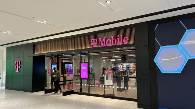 T-Mobile Store in einer Mall in New Jersey