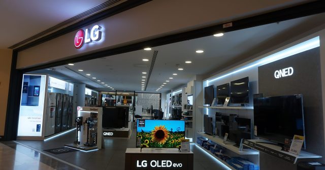 LG Store mit OLED Displays