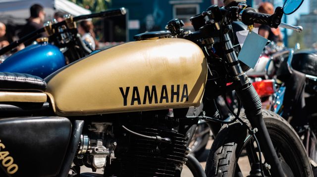 Ein Motorrad von Yamaha Motor