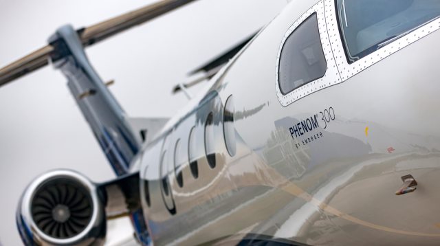 Der Embraer Phenom 300