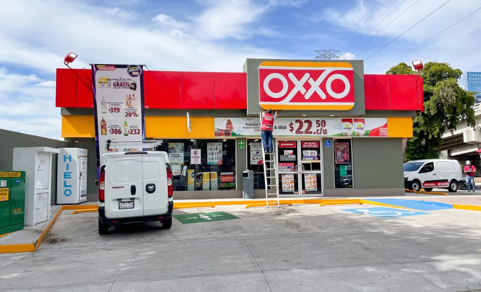 FEMSA ist der Eigentümer und Betreiber der OXXO-Handelskette