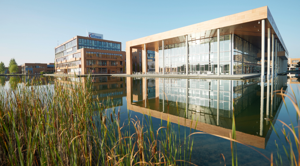 Infineon Hauptsitz in Neubiberg, Deutschland