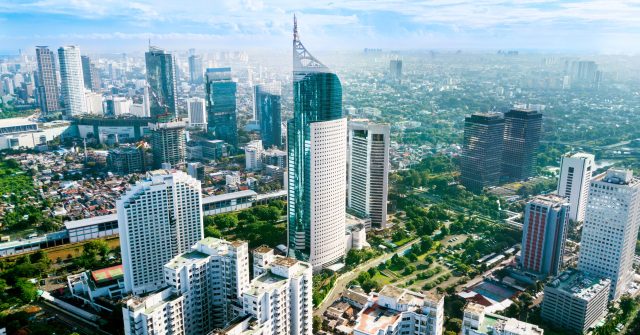 Der ikonische BNI 46 Tower in Jakarta, Indonesien