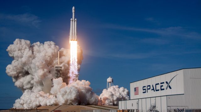 Falcon Heavy beim Start