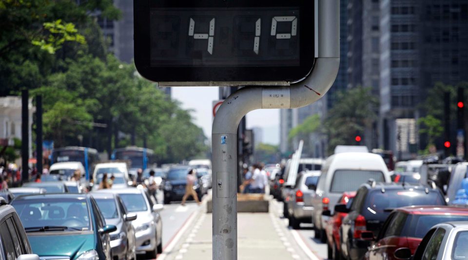 Street digital thermometer measures a temperature of 41 degrees celsius in Paulista avenue, Avenida Paulista, during a extreme heat wave in Sao Paulo, Brazil.