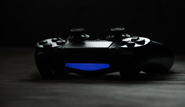 Auslaufmodell Playstation 4: Neue Konsolen werden die Gamingbranche vor Weihnachten antreiben. Auslaufmodell Playstation 4: Neue Konsolen werden die Gamingbranche vor Weihnachten antreiben.