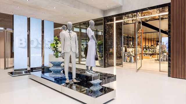 Foyer und VIP-Store in Metzingen
