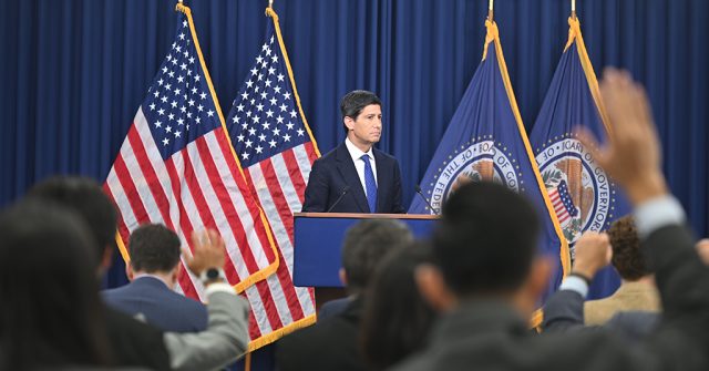 Fed-Chairman Kevin Warsh auf der Pressekonferenz nach dem FOMC-Meeting