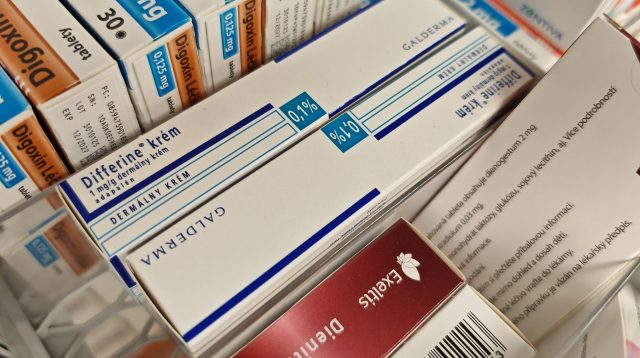 Cremes gegen Akne von Galderma