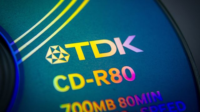 TDK Logo auf einer CD
