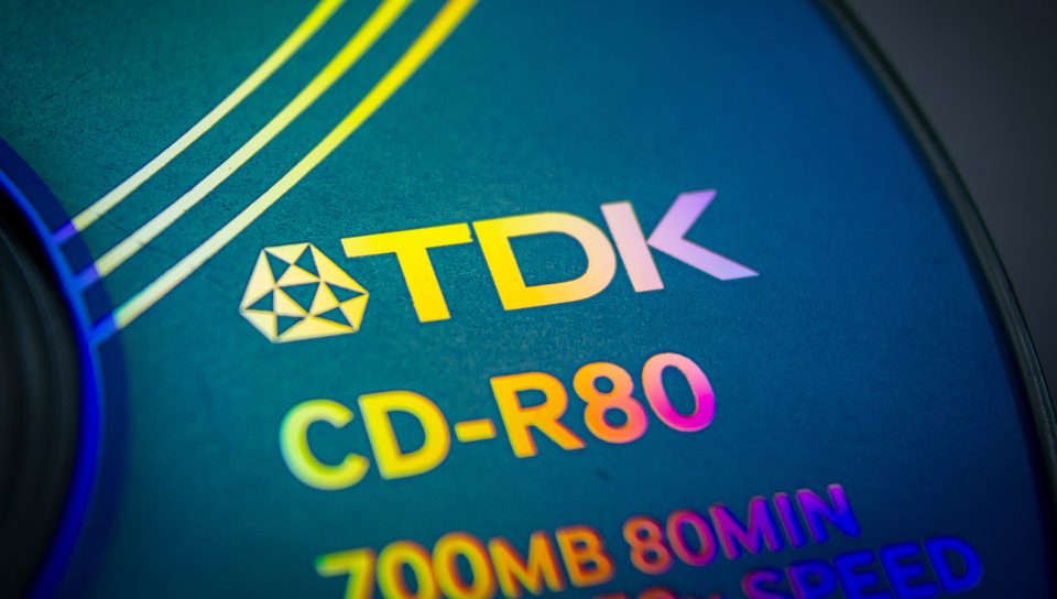 TDK Logo auf einer CD