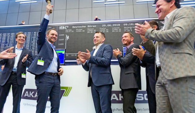 Selten wurde im 1. Hj. an der Deutschen Börse die IPO-Glocke geschwungen - wie hier bei Akasol im Juni 2018.