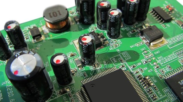 Elektronikkomponente Halbleiter