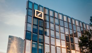 Deutsche Bank – Glückliche Fügung rettet Sewings Kostenziel