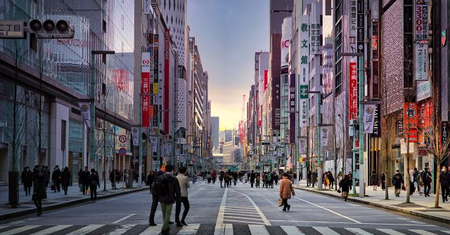 Menschenmenge in Japan