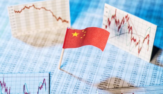 Der Rückstand Chinas auf die USA wird durch die bessere Bewältigung der Pandemie abermals verkürzt. Der Rückstand Chinas auf die USA wird durch die bessere Bewältigung der Pandemie abermals verkürzt.