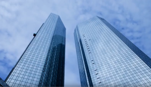 Deutsche Bank: Neues Rekordtief