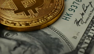 Bitcoin nähert sich Allzeithoch vor Coinbase-IPO