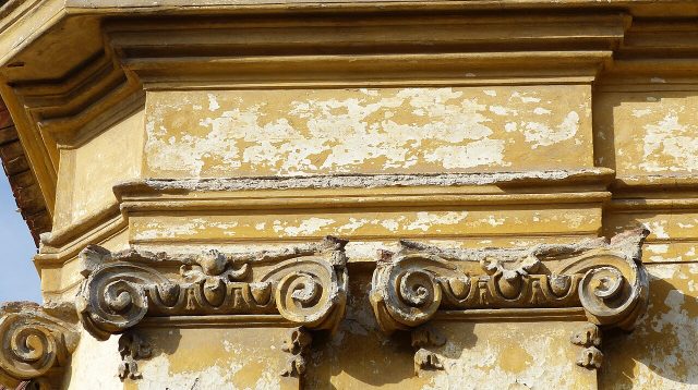 Putz bröckelt von Hof Mannersdorf am Leithagebirge