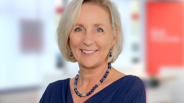 Rita Markus-Schmitz, stellvertretendes Vorstandsmitglied der Kreissparkasse Köln, verantwortet u.a. das Private Banking.