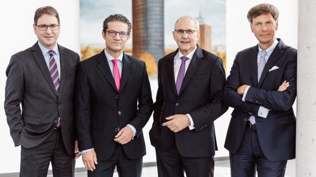 Der Vorstand der Volksbank Brawo (v.l.n.r.): Lars Berkefeld (Sprecher), Carsten Ueberschär, Jürgen Wache (designierter Vorsitzender) und Heiner Arnoldi.