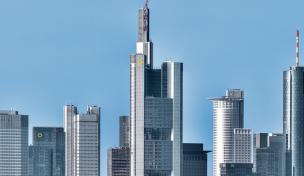 Commerzbank-Tower in der Frankfurter Skyline Commerzbank-Tower in der Frankfurter Skyline