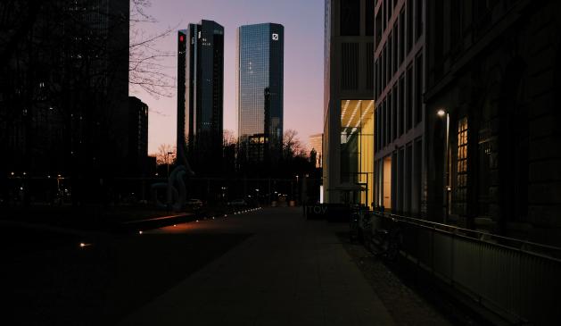 Deutsche Bank-Zwillingstürme in Frankfurt Deutsche Bank-Zwillingstürme in Frankfurt