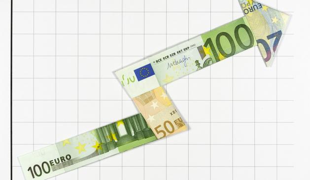 Wird der steigende Euro nun zum Nachteil für die europäische Wirtschaft und ihre Exporteure? Wird der steigende Euro nun zum Nachteil für die europäische Wirtschaft und ihre Exporteure?