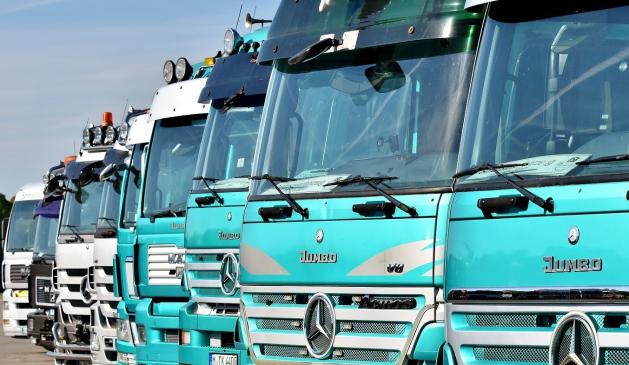 Künftig eigenständig an der Börse - Daimler Truck