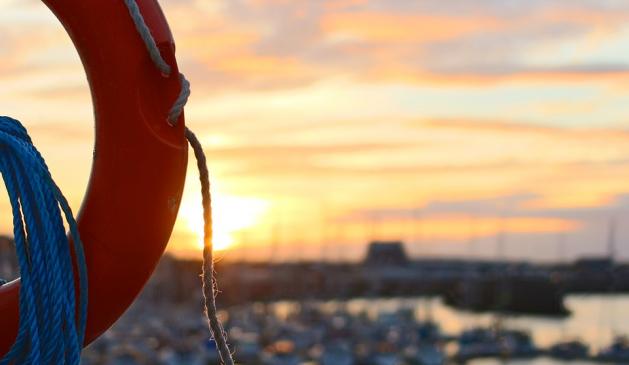 Rettungsring bringt Sicherheit Rettungsring bringt Sicherheit